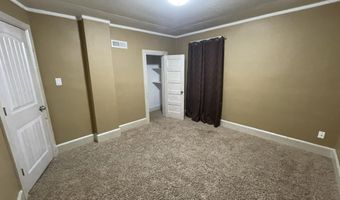 14 NW 4th Ave, Aberdeen, SD 57401