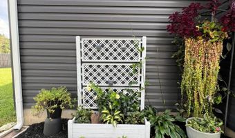 2064 Mace Dr, Albany, OH 45710