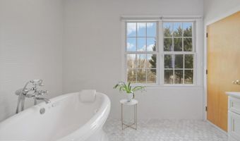 11409 HIGHLAND FARM Ct, Potomac, MD 20854