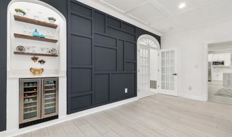 6801 CAPRI Pl, Bethesda, MD 20817
