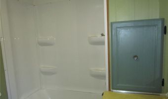 1626 165 E 51st St, Ashtabula, OH 44004