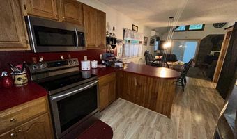 47 HOLIDAY Dr, Albrightsville, PA 18210