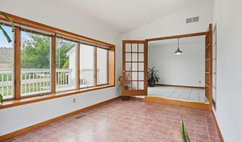 1657 Wake Robin Ct, Ann Arbor, MI 48103