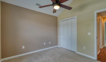 831 Vandenburg Dr, Boiling Springs, SC 29316