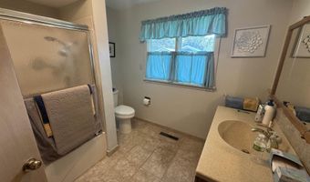 1801 Bryn Mawr Blvd, Atlantic, IA 50022