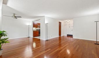 5904 MOUNT EAGLE Dr 105, Alexandria, VA 22303