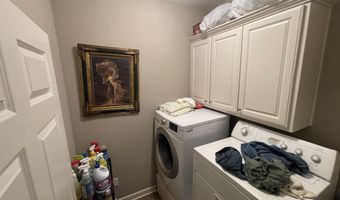 1756 White Oak Ln, Benton, AR 72019