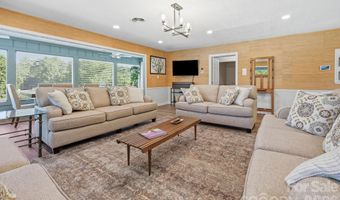 1503 Abbey Cir, Asheville, NC 28805