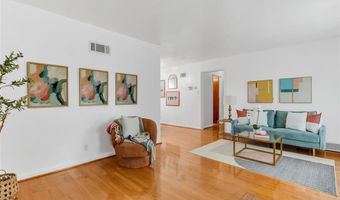 4359 Mohegan Dr, Affton, MO 63123