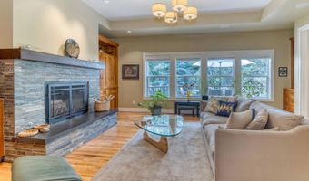 3511 NW Braid Dr, Bend, OR 97703