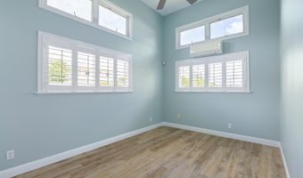 1355 Manu Mele St #A, Kailua, HI 96734
