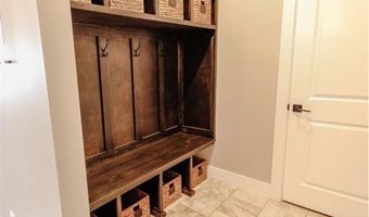 9174 207th Ave, Anamosa, IA 52205