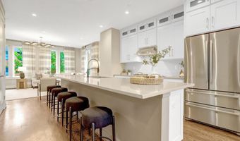 601 SLADE Ct, Alexandria, VA 22314