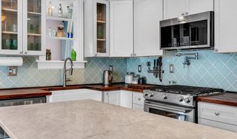 512 8th Ave, Belmar, NJ 07719