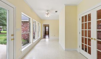 186 Sarah Victoria Dr, Belle Chasse, LA 70037