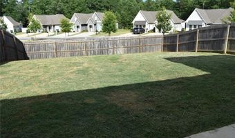 1249 FOX TAIL Ln, Opelika, AL 36801