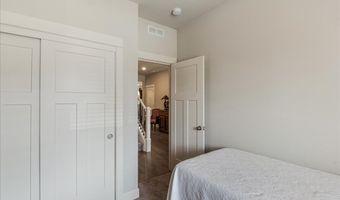 18392 SE MORSE St, Milwaukie, OR 97267