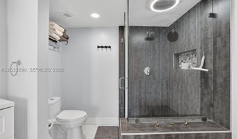 1000 Island Blvd 1410, Aventura, FL 33160