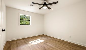 1 Adams Ln, Bella Vista, AR 72715
