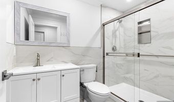 309 Clinton Ave, Bergenfield, NJ 07621