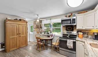 13 Canton Valley Cir, Canton, CT 06019