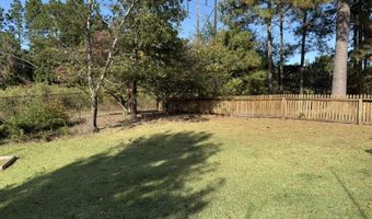 124 Lightwater Dr, Aberdeen, NC 28315