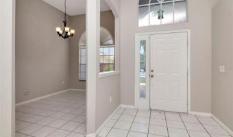 6813 REGENTS VILLAGE Way, Apollo Beach, FL 33572