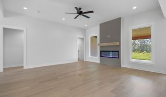 216 Middleton Pl, Benton, AR 72019