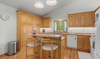 15235 Yellow Pine St NW, Andover, MN 55304