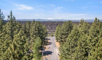 19383 Seminole Cir, Bend, OR 97702