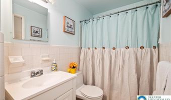 814 S Hays St, Allentown, PA 18103