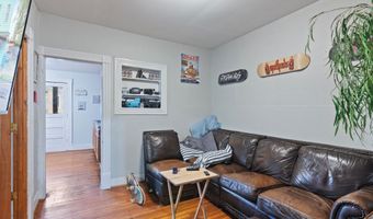 305-307 N Winooski Ave, Burlington, VT 05401