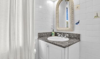 6 A Leeward Ct, Bald Head Island, NC 28461