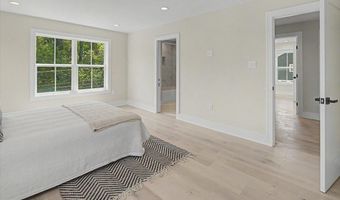2902 VISTA St NE, Washington, DC 20018