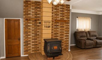 120 N 5th Ave, Challis, ID 83226