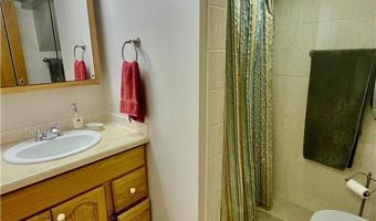 804 22nd St NW, Austin, MN 55912