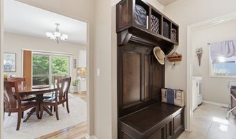617 Timberview Dr, Adel, IA 50003