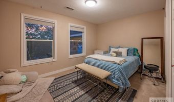 305 Spring Meadows Dr, Idaho Falls, ID 83404