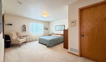 1626 Melvina Ln SW, Alexandria, MN 56308