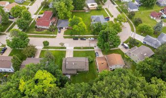 58 CRESTVIEW Dr, Appleton, WI 54915