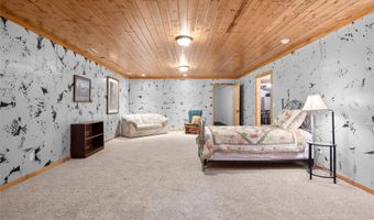 13033 Trinkus Ln, Bigfork, MT 59911