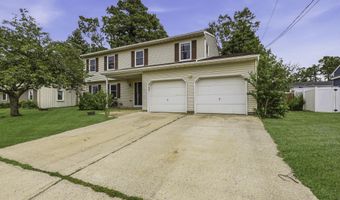 829 Mizzen Ave, Beachwood, NJ 08722