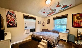 89 E Prospectors Dr, Cascade, ID 83611