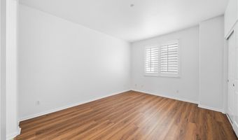 323 Tesoro 107, Escondido, CA 92025
