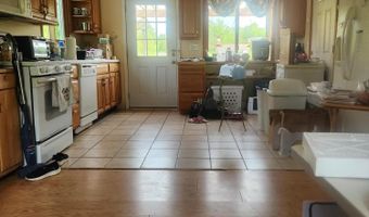 2773 Lucas Turnpike Tpke, Accord, NY 12404