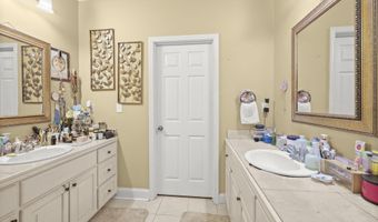 17532 Wisdom Dr, Baker, LA 70714