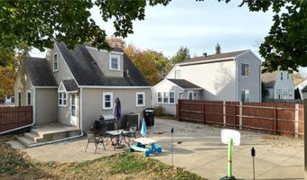908 8th Ave SW, Austin, MN 55912