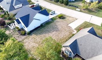 335 Copper Crk, Amherst, OH 44001