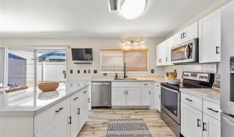 91-309 Kailike Pl, Ewa Beach, HI 96706