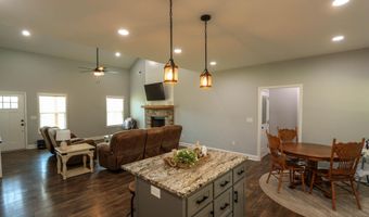 156 DEERFIELD Cir, Anniston, AL 36207